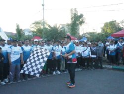 Ribuan Warga Makassar Meriahkan Talkshow dan Jalan Sehat Semarak Muktamar V Wahdah Islamiyah