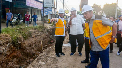 Keluhan Warga Maros Terjawab, Gubernur Sulsel Groundbreaking Ruas Jalan Moncongloe