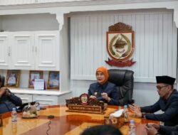 Wakil Wali Kota Makassar Sampaikan Jawaban Wali Kota atas Pandangan Umum Fraksi DPRD Secara Daring