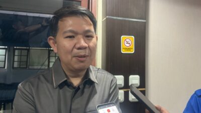 DPRD Makassar Desak Pemkot Percepat Distribusi Seragam Sekolah Gratis