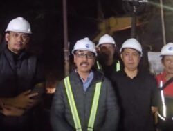 Jamin Kelancaran Air Baku, Dirut PDAM Makassar Pantau Langsung Pengerukan Intake Manggala di Malam Hari
