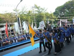 1.157 Peserta dari 38 Provinsi dan 79 Kementerian-Lembaga Ikuti Defile MTQ KORPRI di Makassar