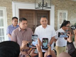 Usai Bertemu Appi, Pertamina Janji Tingkatkan Pelayanan SPBU dan Urai Antrean Lewat Buffer Zone 24 Jam  # Temui Wali Kota Makassar, Pihak Pertamina Sebut Stok BBM Aman, dan 15 SPBU Mulai Landai
