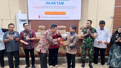 Tasming Hamid Apresiasi Inovasi Unhas, Limbah Pertanian Diolah Jadi Material Konstruksi