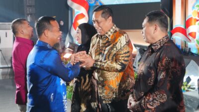Gubernur Andi Sudirman Sulaiman Apresiasi Dedikasi Irjen Pol. Djuhandhani Selama Menjabat sebagai Kapolda