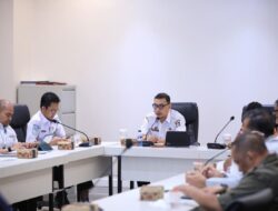 Sekda Pimpin Rapat Lintas Sektor, Pemkot Makassar Perkuat Penanganan Kabut Asap