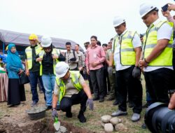 Gubernur Andi Sudirman Groundbreaking Revitalisasi Lapangan Sepak Bola Pallempang Luwu